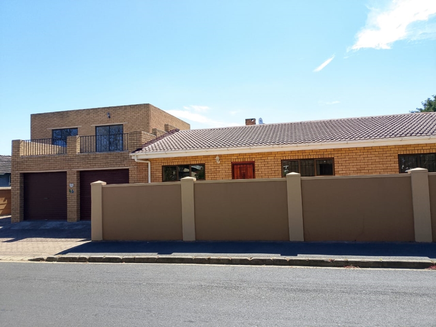 6 Bedroom Property for Sale in Lochnerhof Western Cape